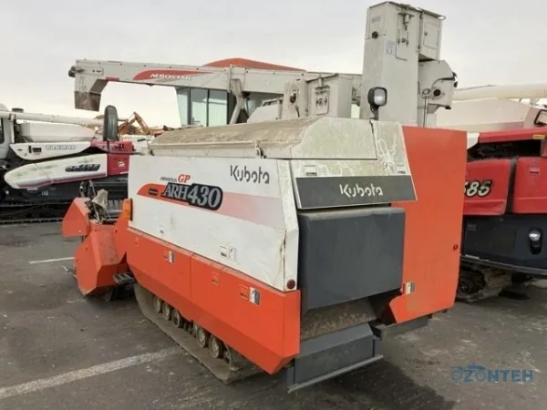 Combina Kubota ARH430 (Cabina), serie 11665