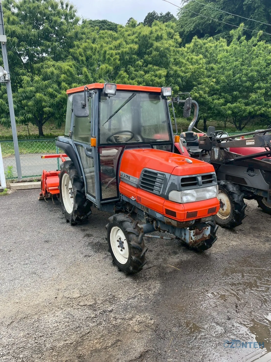 Tractor japonez Kubota GL220DT (Cabina), serie GLBD-48854