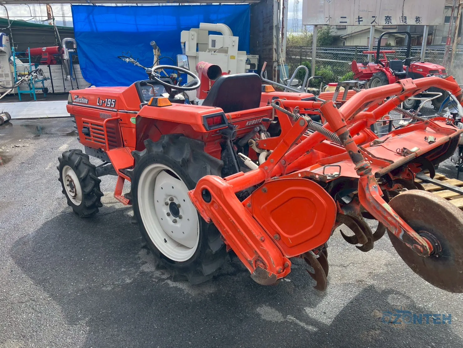 Tractor japonez Kubota L1-195D, serie LIAD-80013
