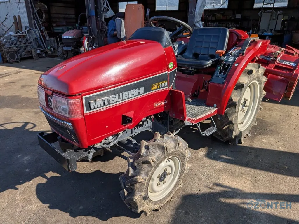 Tractor japonez Mitsubishi MT165D, serie 51524