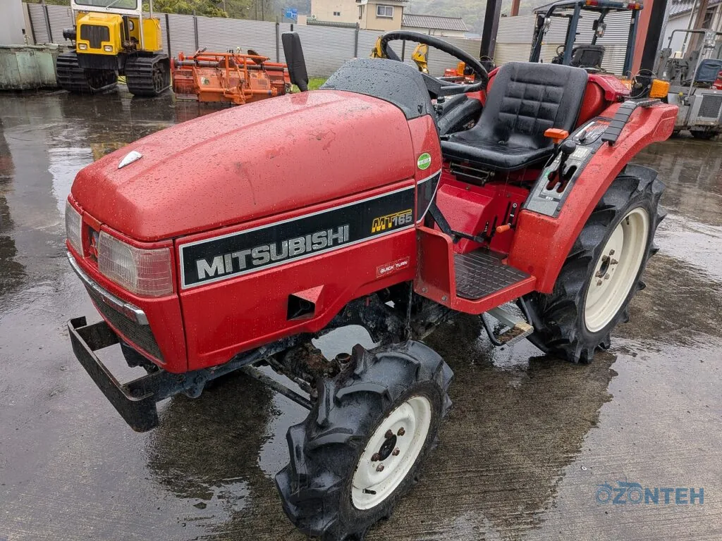 Tractor japonez Mitsubishi MT165D, serie 53903