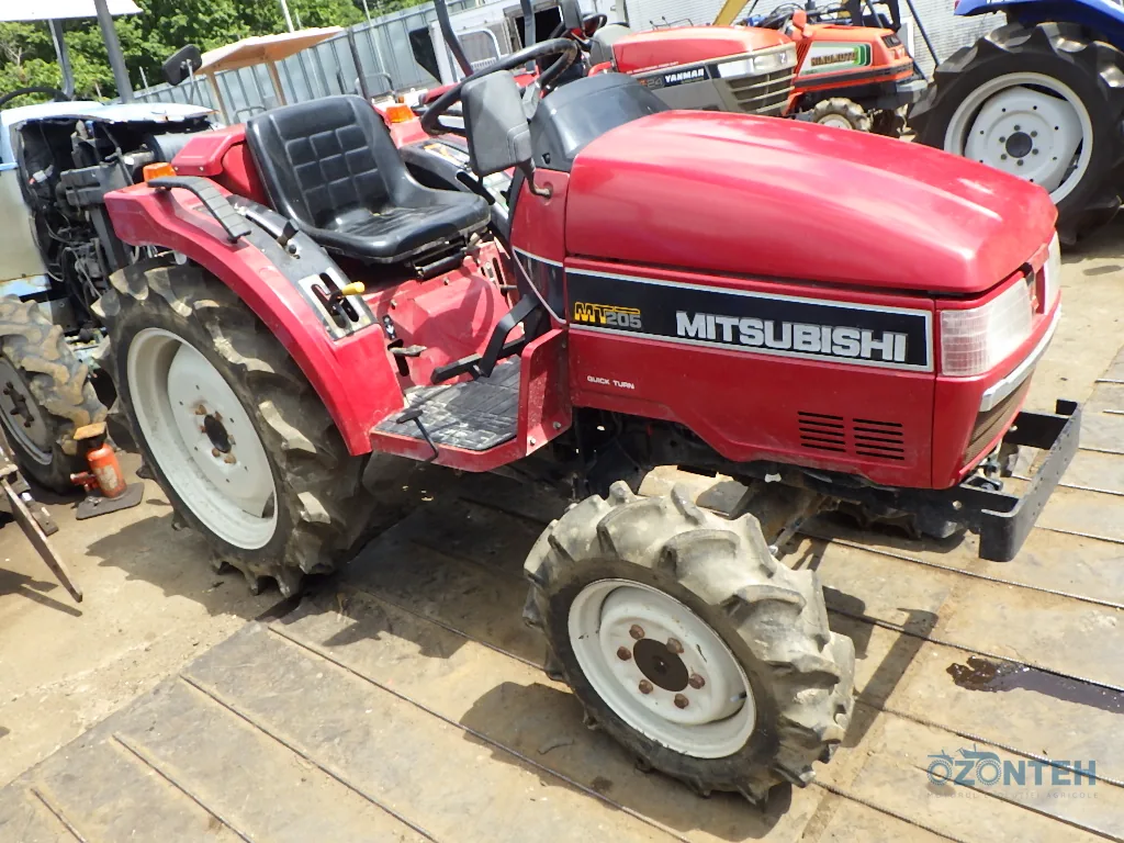 Tractor japonez Mitsubishi MT205, serie 82270