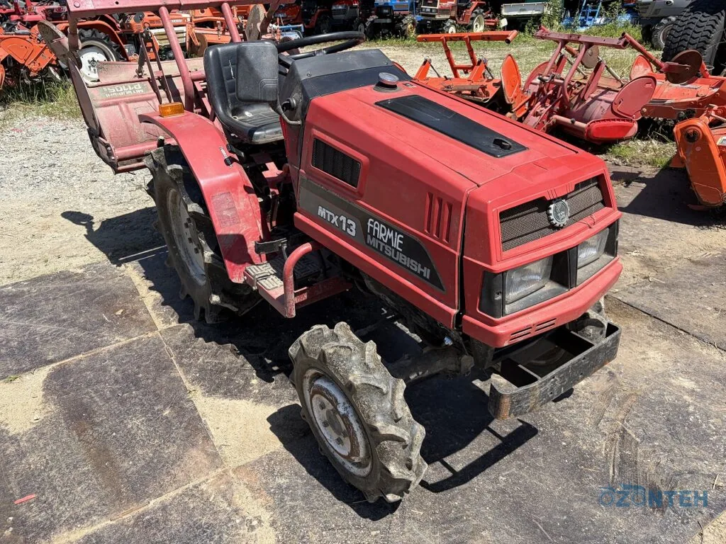 Tractor japonez Mitsubishi MTX13D, serie 51298