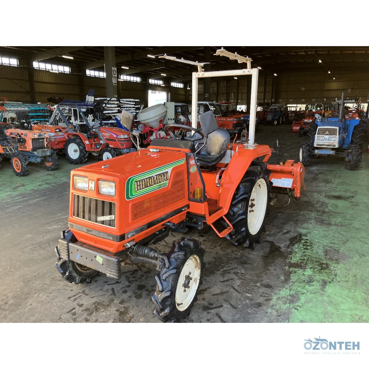 Tractor japonez Hinomoto N189D, serie 00366