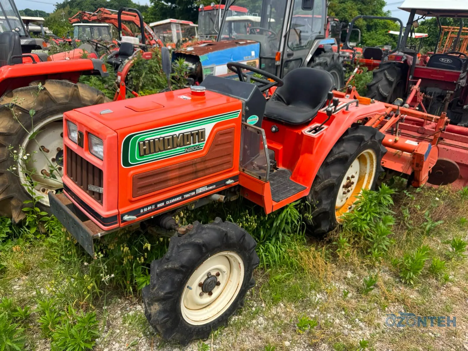 Tractor japonez Hinomoto N200, serie 00758